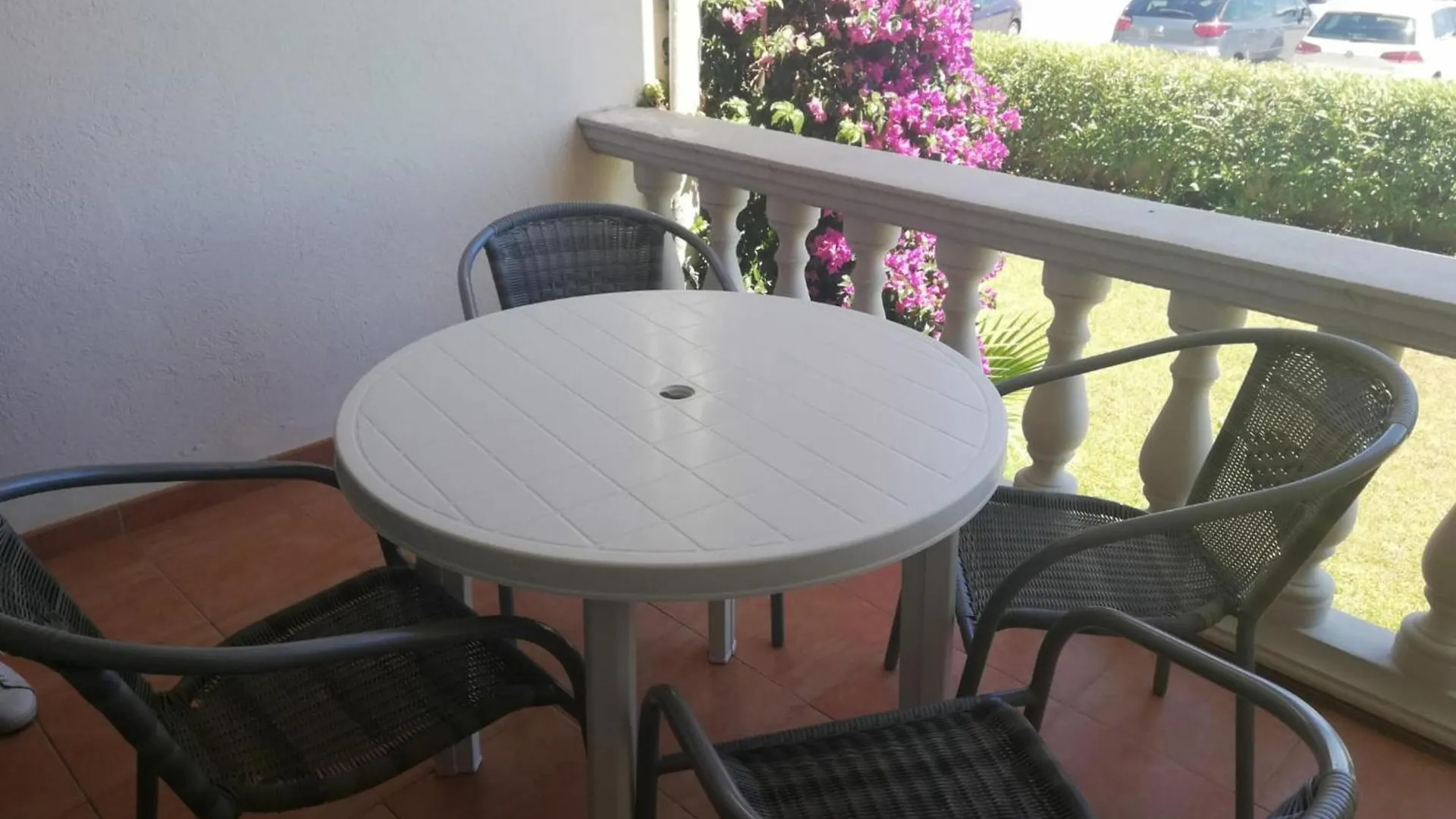 Apartment Vista Bahia 9 - Apartamento En Primera Linea De Mar A Pocos Metros Del Centro De Empuriabrava Con Aparcamiento. - Es-228-180